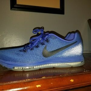 Nike zoom all out